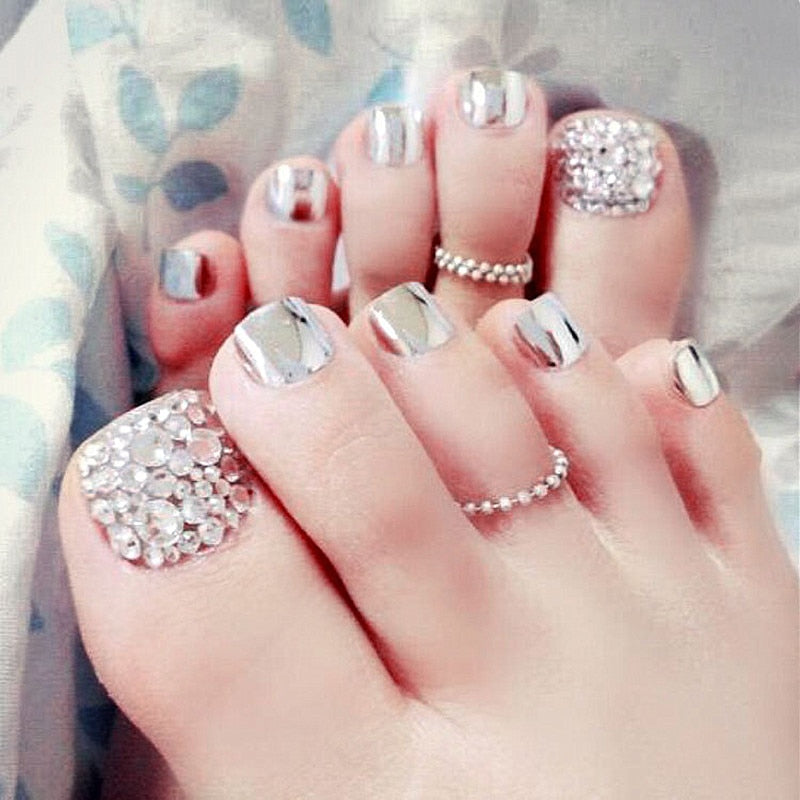 24 pcs summer Beauty Chic Toe Nails Metallic silver For Foot Nail High Quality with rhinestone Foot False Nail