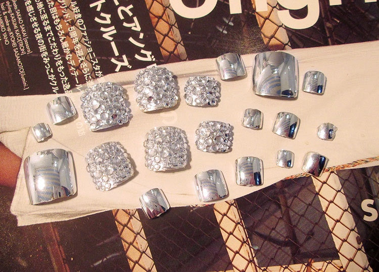 24 pcs summer Beauty Chic Toe Nails Metallic silver For Foot Nail High Quality with rhinestone Foot False Nail